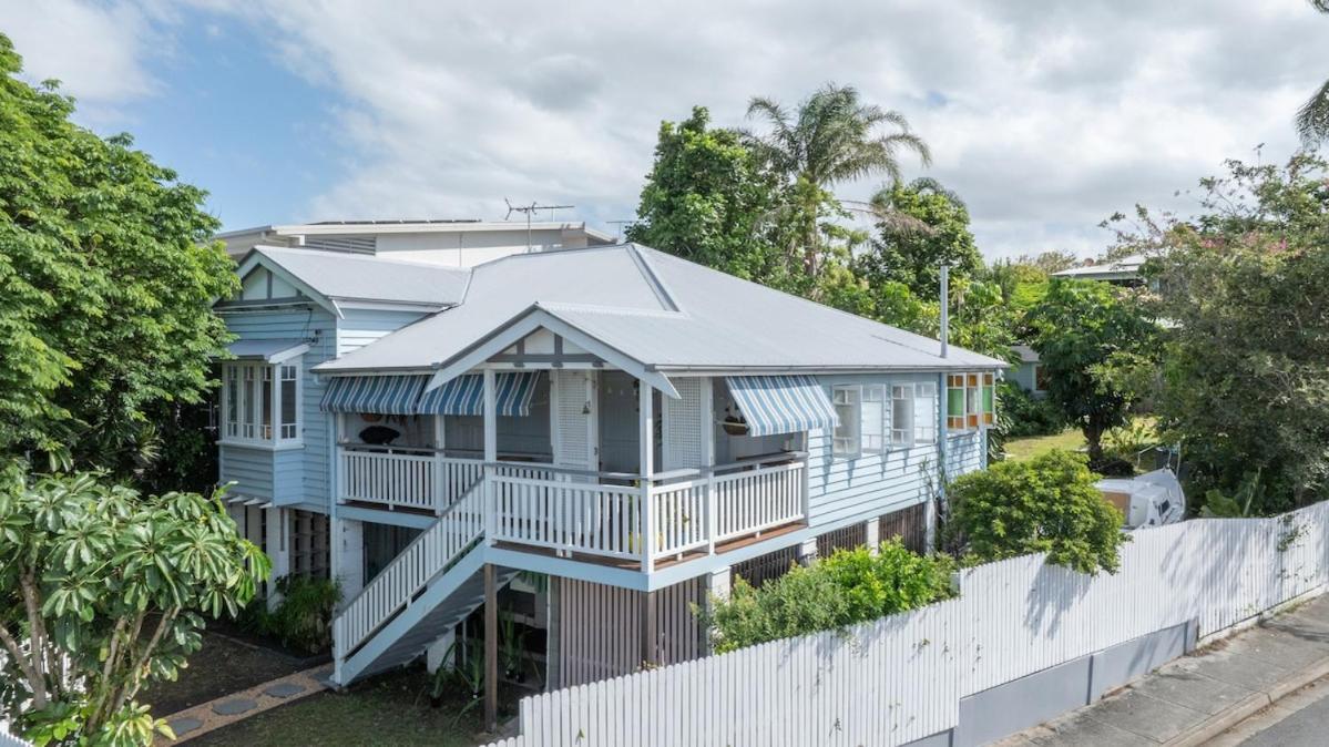 Seaside Haven Luxe Four Br Oasis With Plunge Pool Holiday home Brisbane